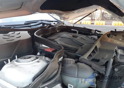 2012 Mercedes-Benz E 350 4Matic z USA, uszkodzony, nr VIN WDDHF8JB0CA532451